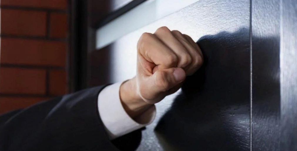 Коллекторы в 2025 году: что им разрешено, что запрещено и как защитить свои права